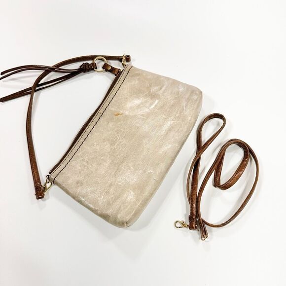 Hobo taupe leather wristlet purse with long crossbody strap - Picture 5 of 13